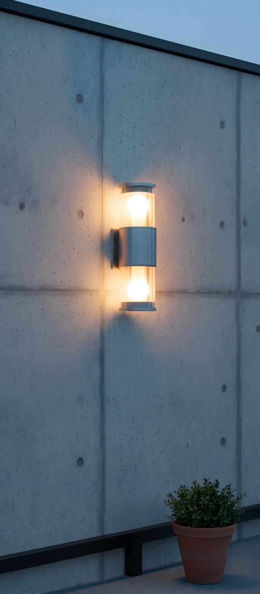 Zonata Glas – Hitech Studio in a styled interior
